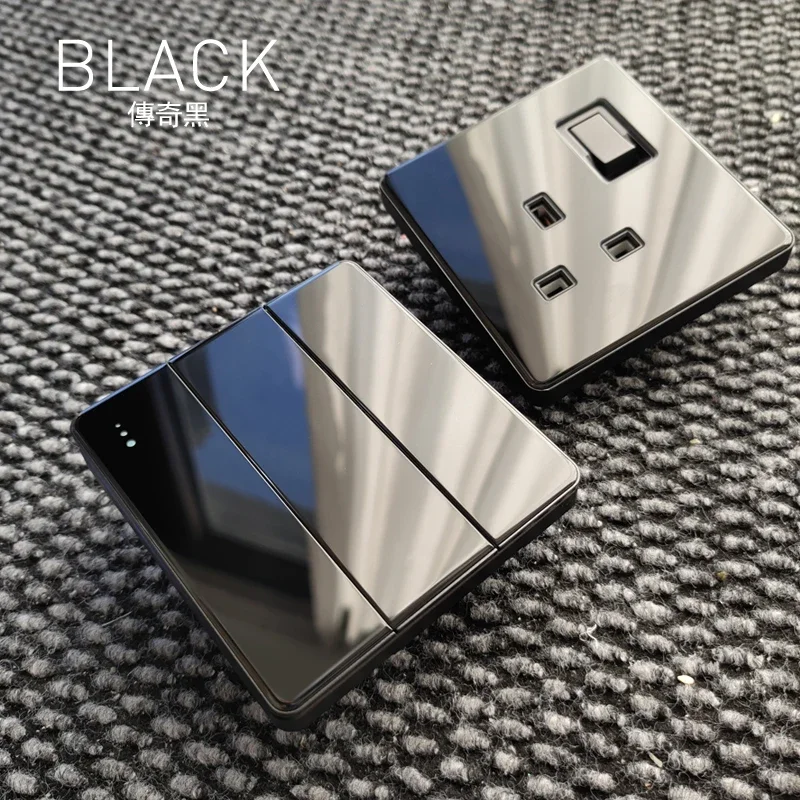 Black Glass 1 2 3 4 Gang 1 2 W - Smart Wall Socket recension och pris